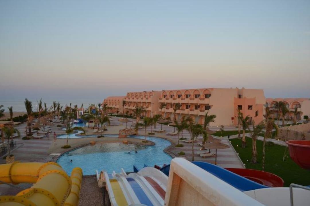 Basen Three Corners Sea Beach Resort