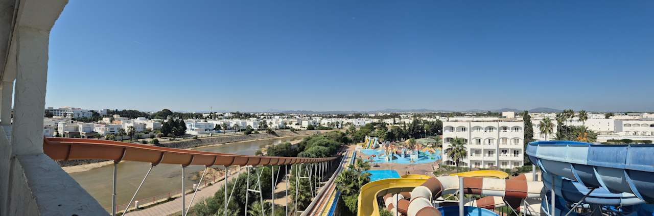 Pool AQI Venus Beach