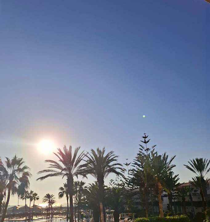 Pool Iberostar Waves Founty Beach