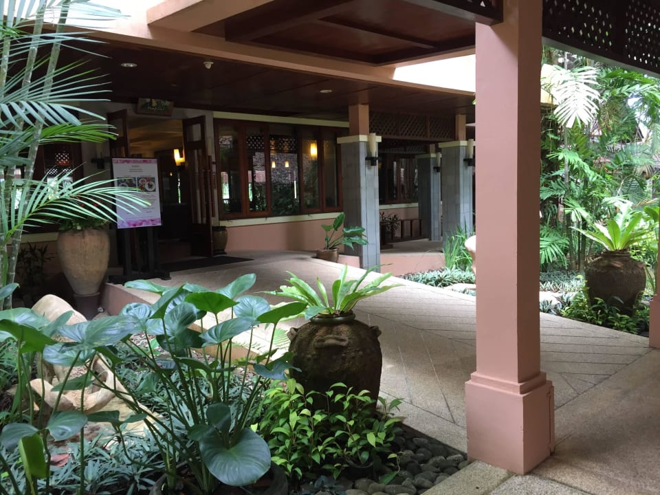 32 Khao Lak Merlin Resort