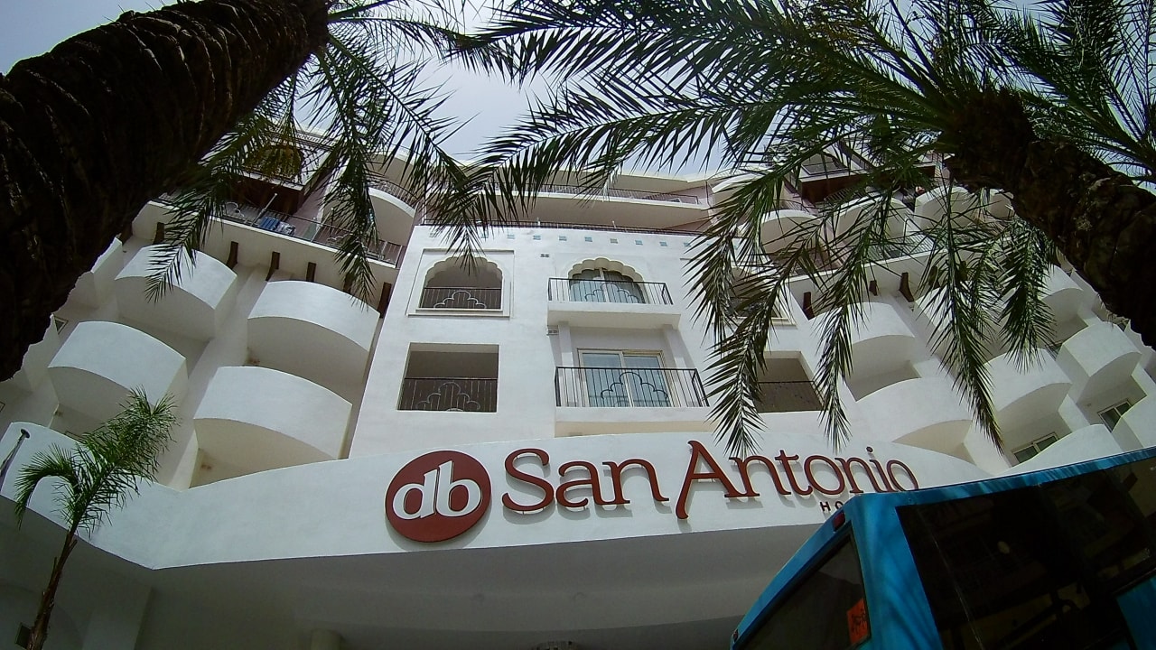 Außenansicht db San Antonio Hotel + Spa