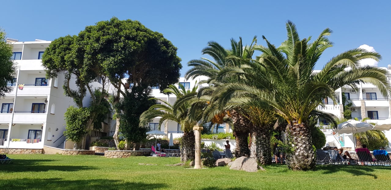 Außenansicht Ekaterini Hotel
