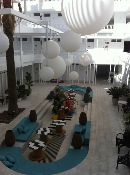 Cour intérieure Hotel Gold by Marina