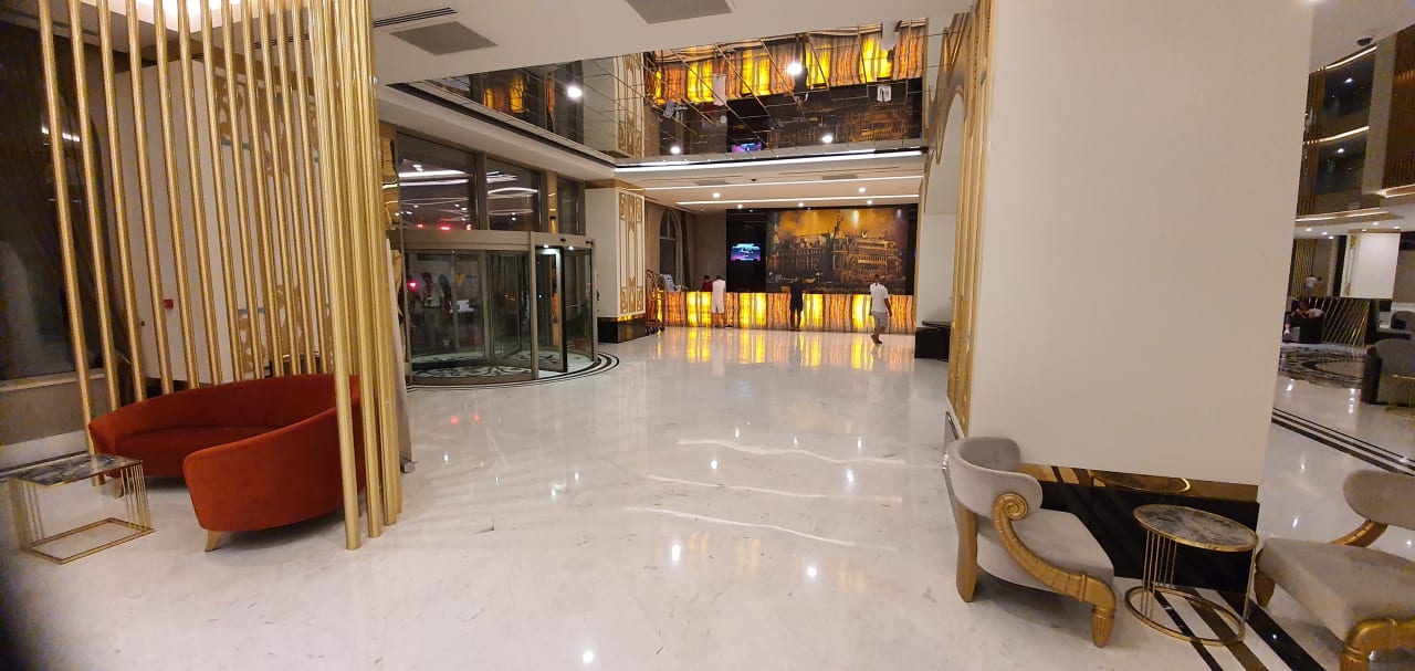 Lobby Haydarpasha Palace