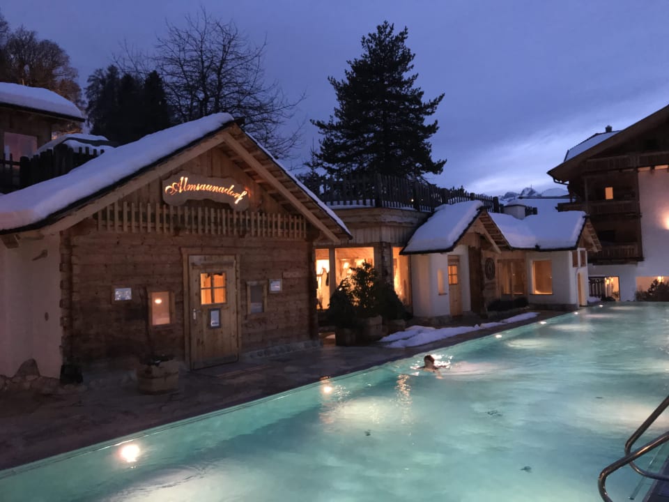 Pool Natur & Wellnesshotel Höflehner