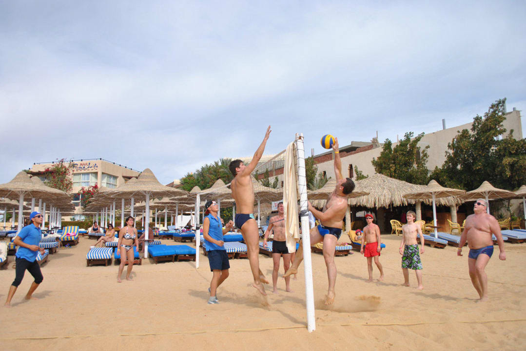 Воллейбол на пляже Prima Life Makadi Resort