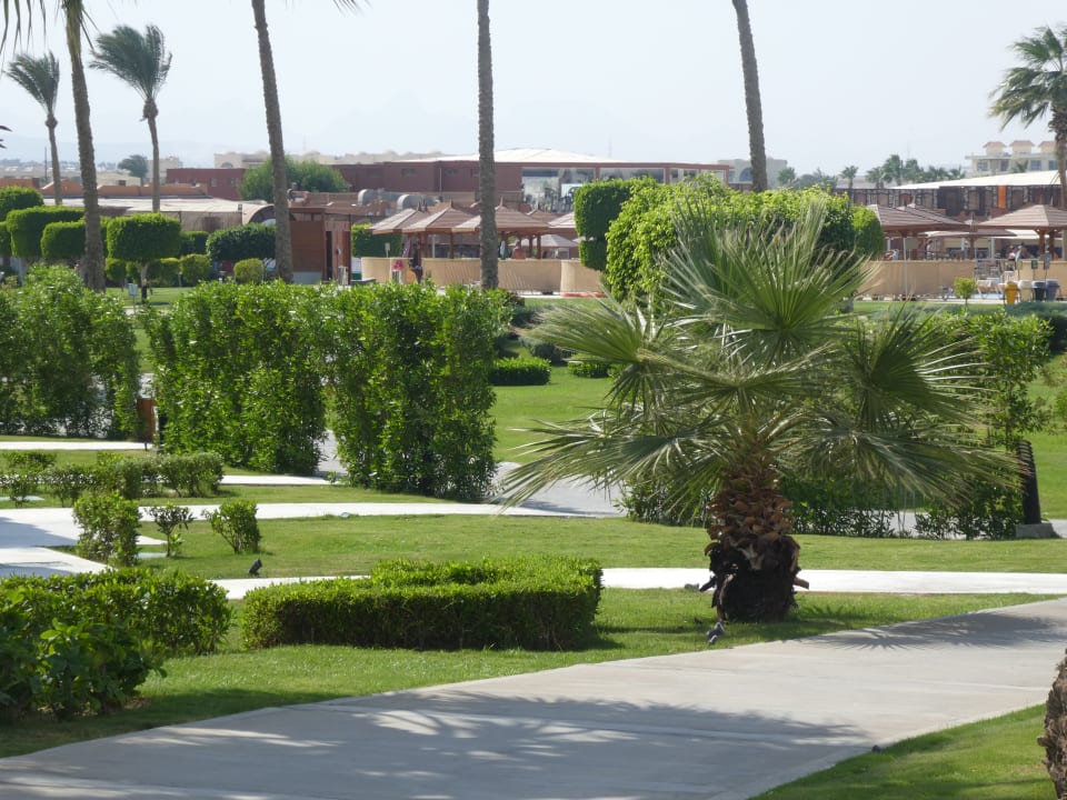 Gartenanlage Sunrise Tucana Resort - Grand Select