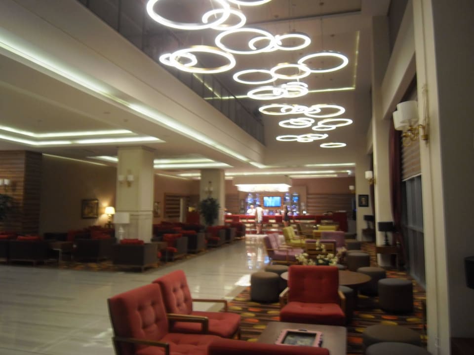 Blick auf die Lobbybar Hotel Royal Garden Beach