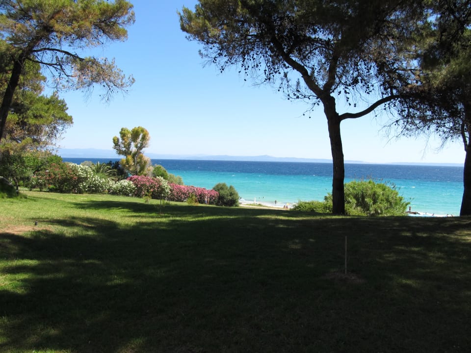 Aussicht auf dem Weg zum Strand Aegean Melathron Thalasso Spa Hotel