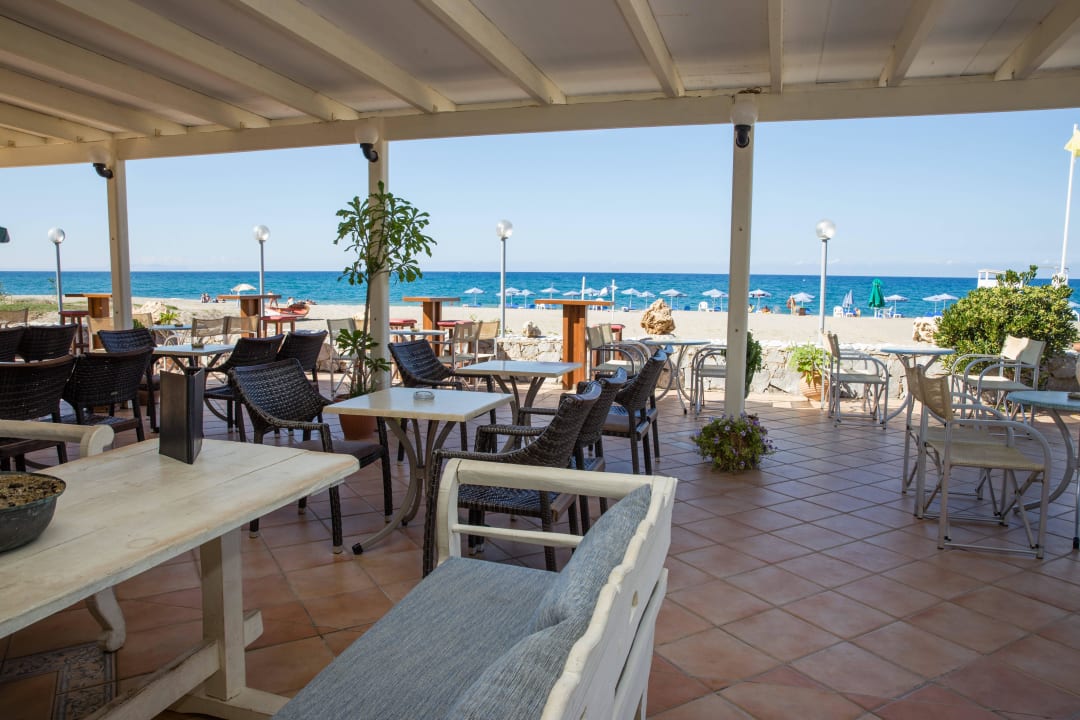 Snackbar Hotel Kathrin Beach