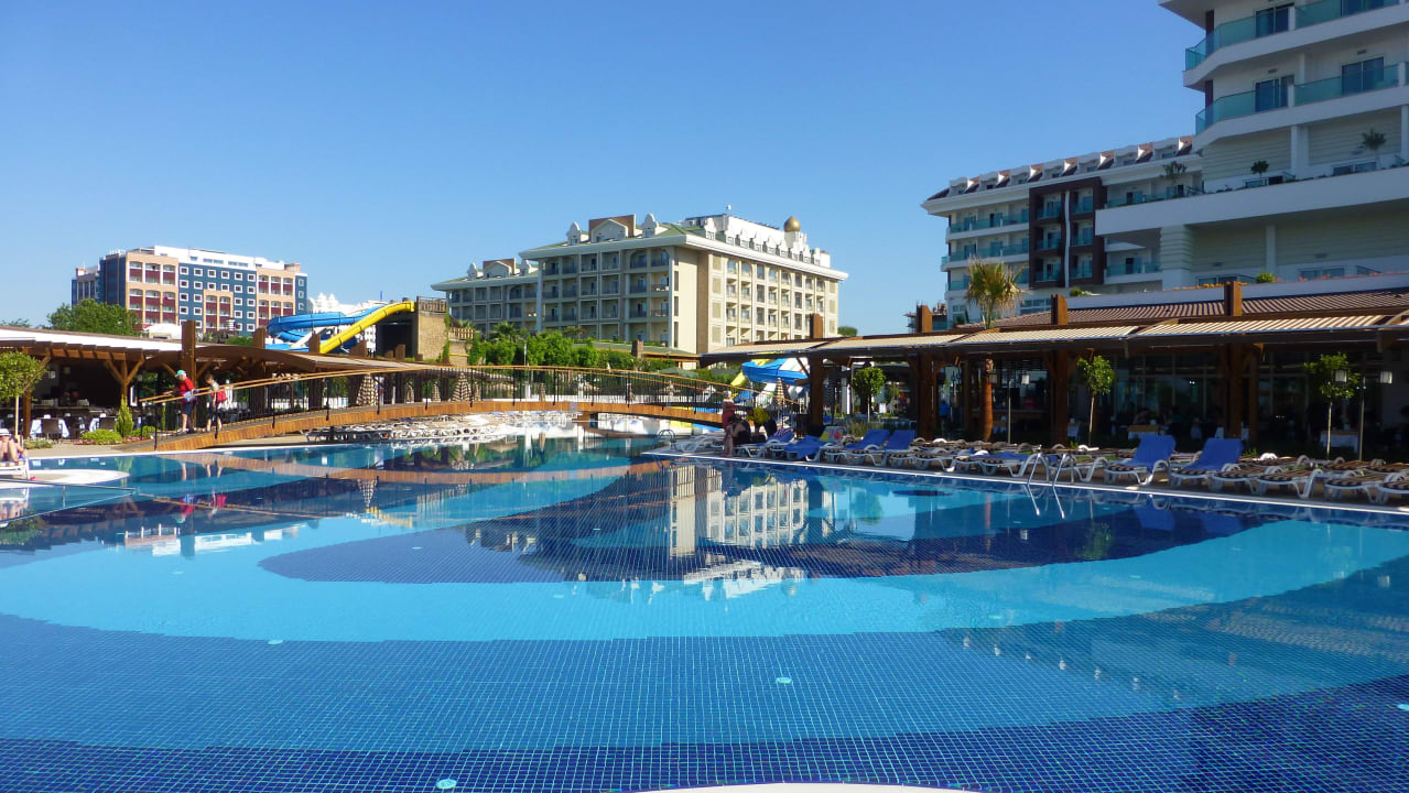 Poolanlage Adalya Ocean Deluxe