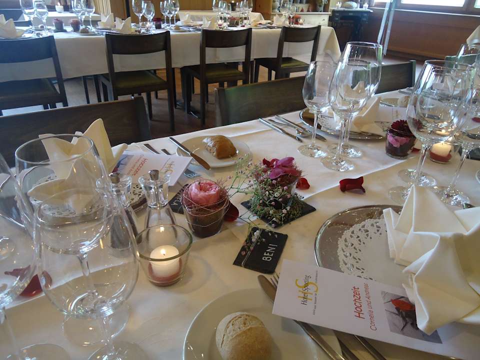 Tisch Hotel Sporting