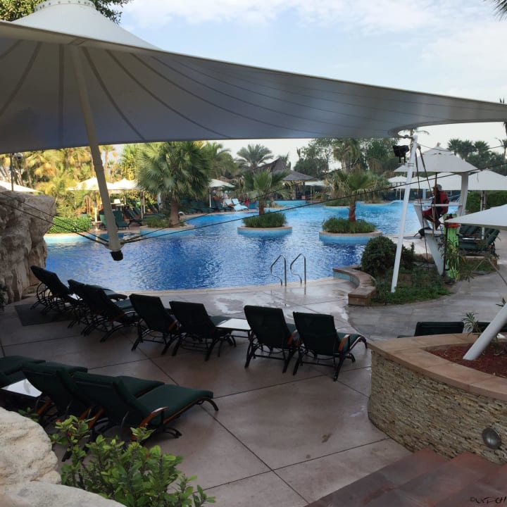 Pool Jumeirah Beach Hotel