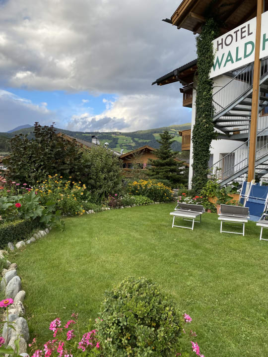 Außenansicht Hotel Waldheim