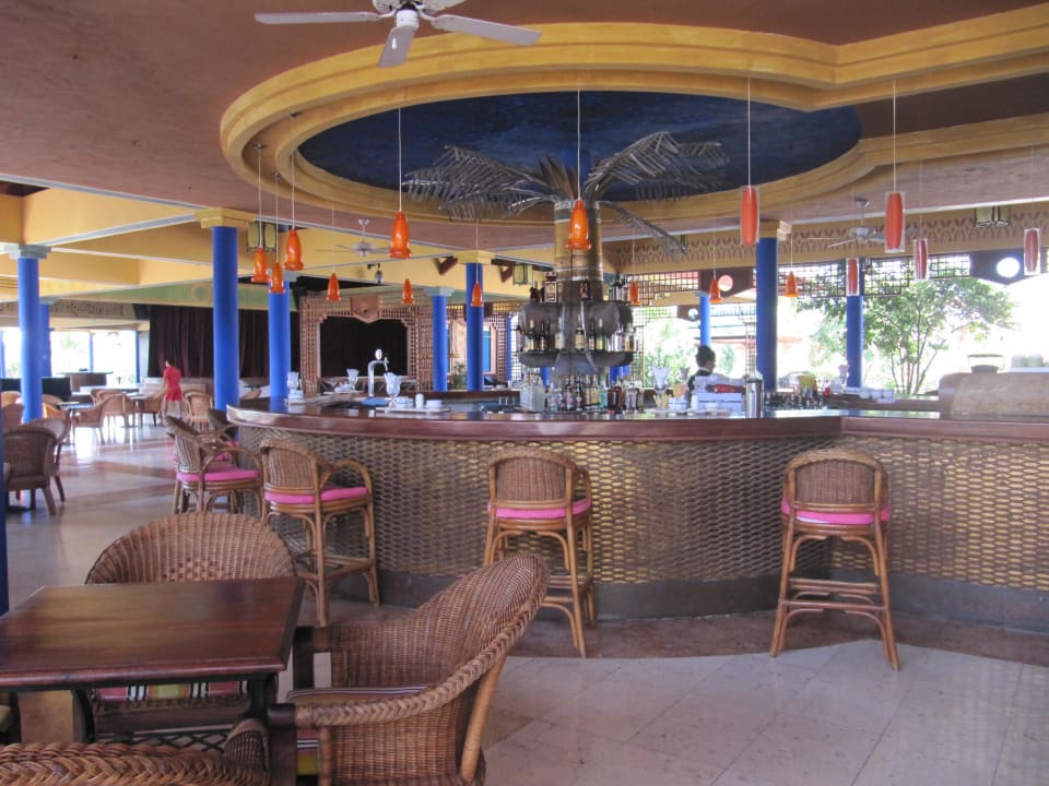 Lobbybar  Paradisus Rio de Oro Resort & Spa - Adults only