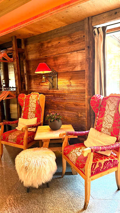 Lobby Tradition Julen Hotel