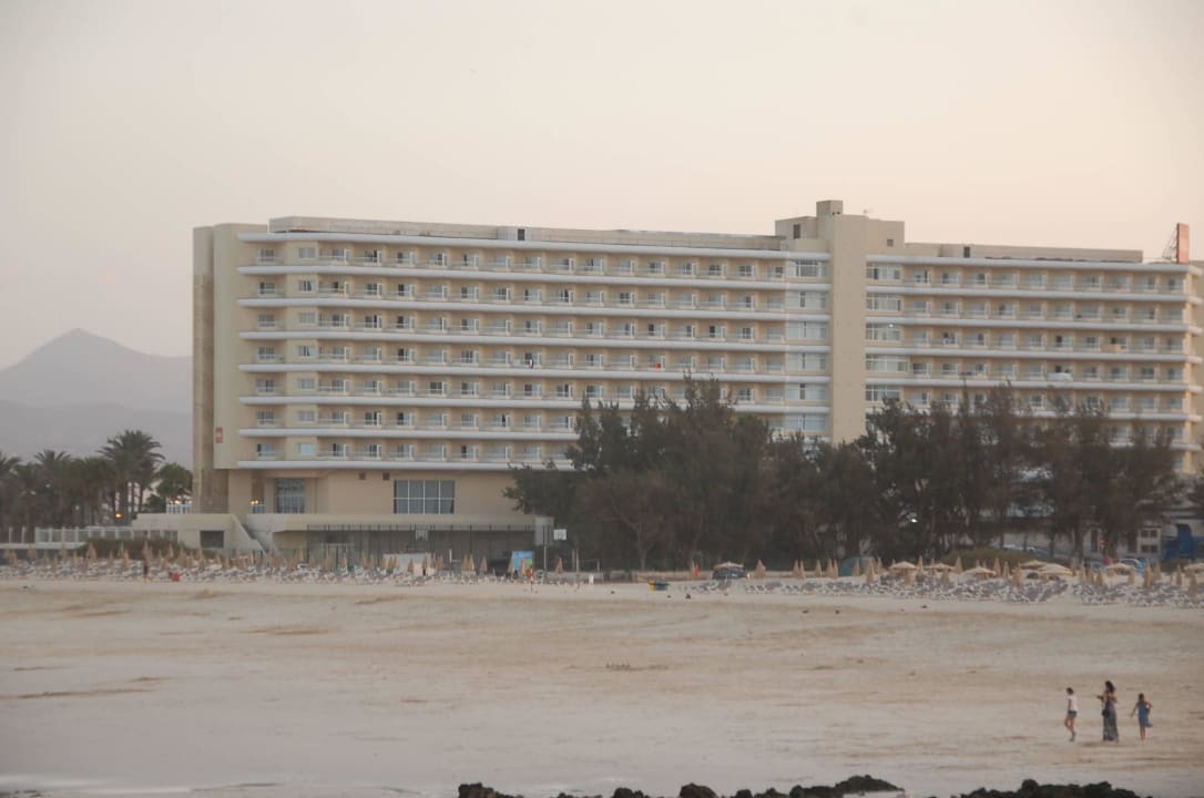 Vom Tres Islas aus gesehen Hotel Riu Oliva Beach Resort