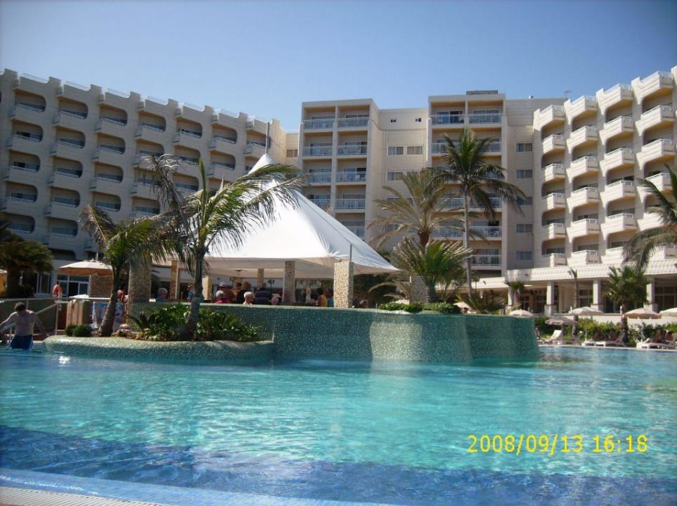 Mitte des Hotels Hotel Riu Palace Tres Islas