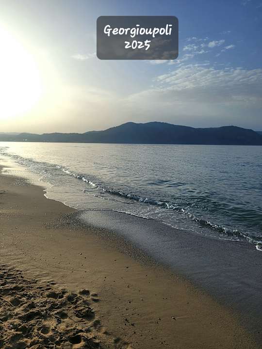 Strand Anemos Luxury Grand Resort