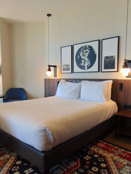 Zimmer Holiday Inn Telavi