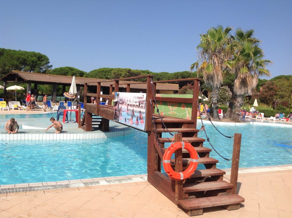 Piscina residenza Ribot Horse Country Resort Congress & Spa