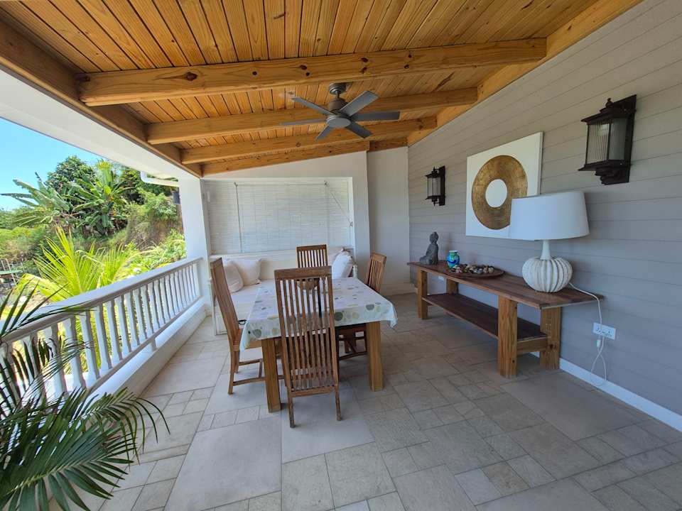 Ausblick Felicie Cottage & Residence