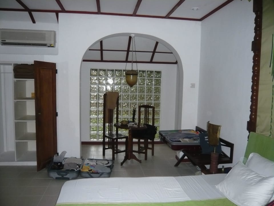 Unser Superior-Zimmer, groß und einfach schön! Sigiriya Village