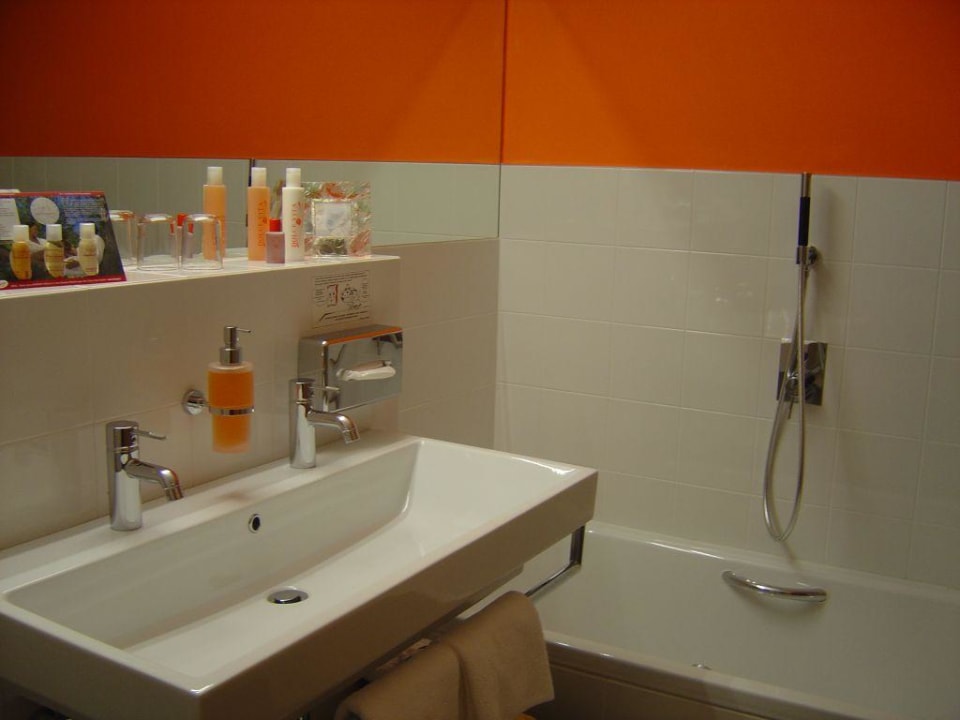 Badezimmer Lindenhof Pure Luxury & Spa DolceVita Resort