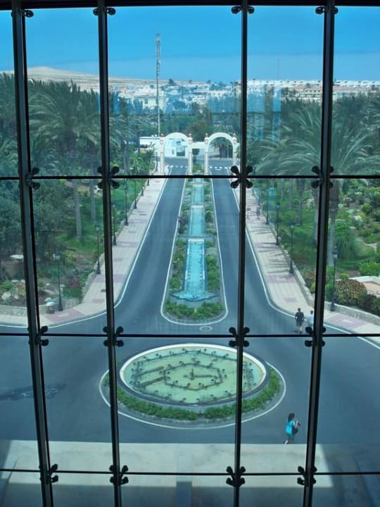 Blick von der 8. Etage auf die Einfahrt SBH Hotel Costa Calma Palace