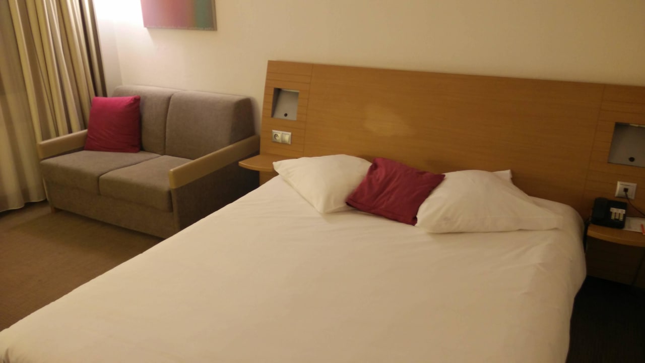 Łóżko Hotel Novotel Wroclaw