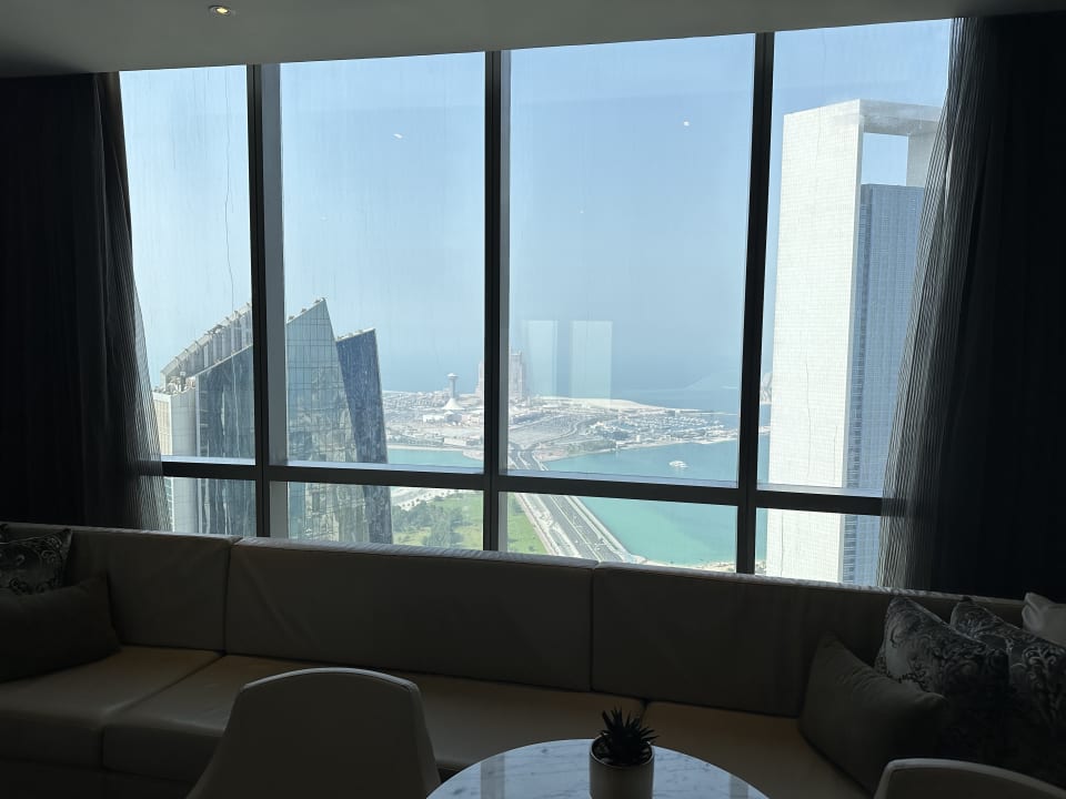 Zimmer Conrad Abu Dhabi Etihad Towers