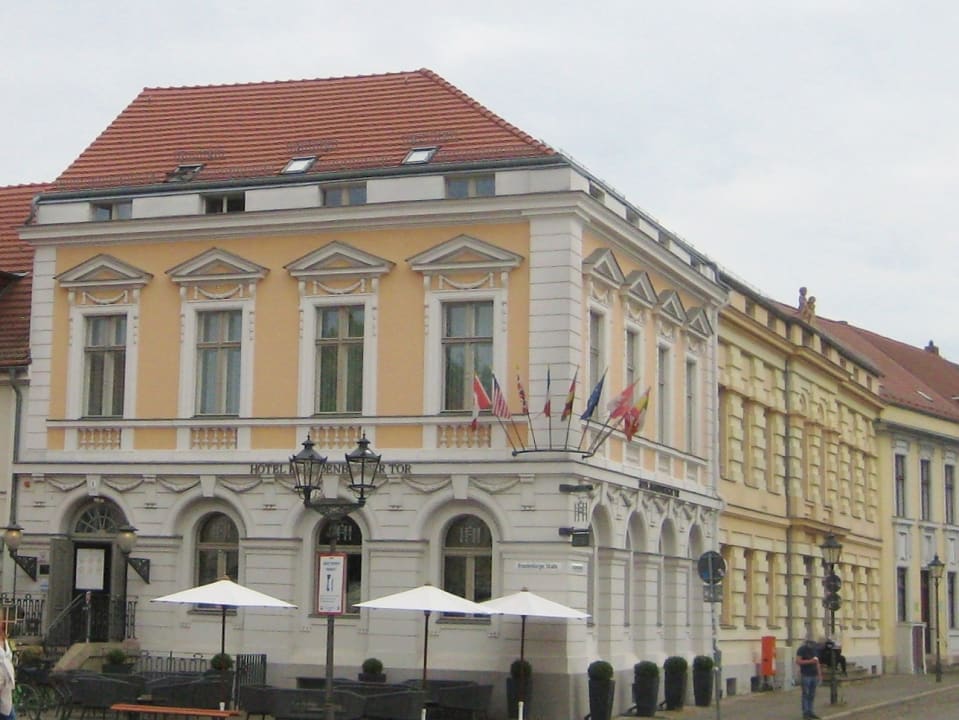 Außenansicht Hotel Brandenburger Tor Potsdam