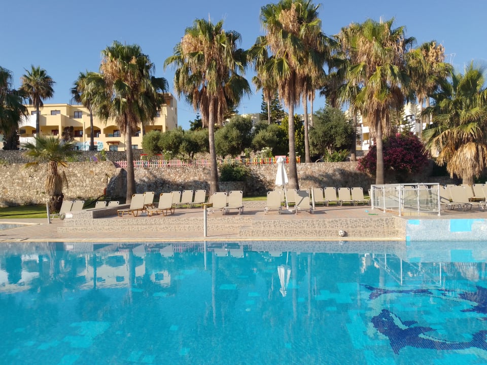 Pool Almyrida Village & Waterpark
