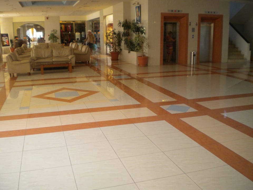 Eingangshalle Pegasos Deluxe Beach Hotel