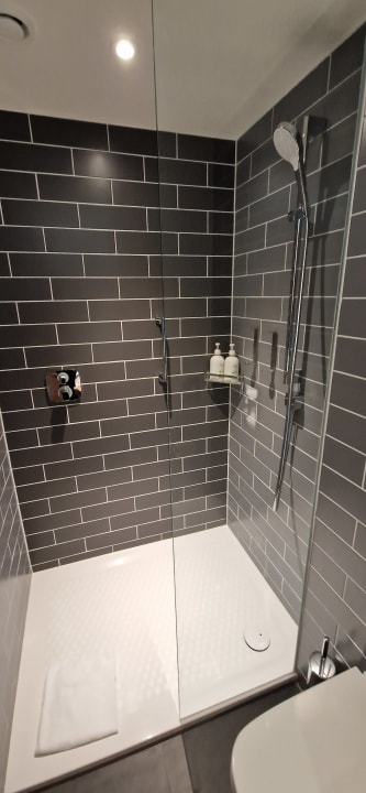 Zimmer Holiday Inn Express - Düsseldorf Airport