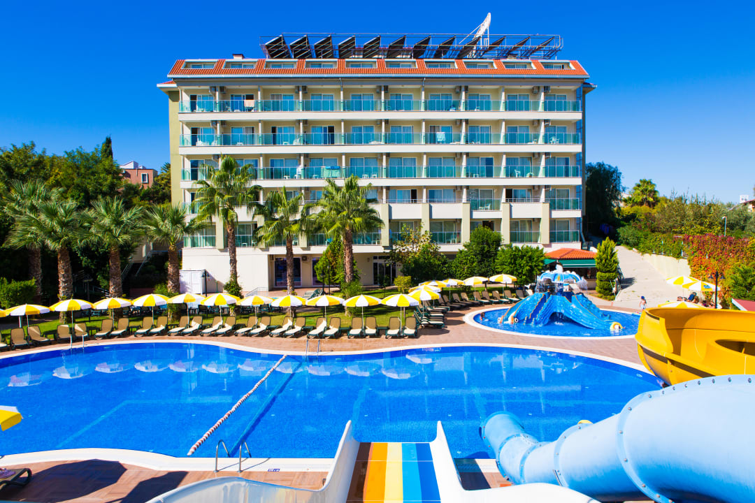 Pool Hotel Gardenia Beach
