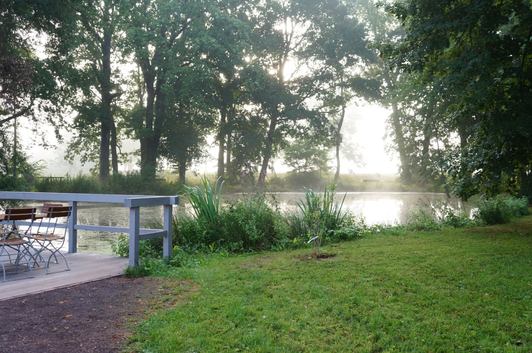 Teich Biohotel Stiftsgut Wilhelmsglücksbrunn