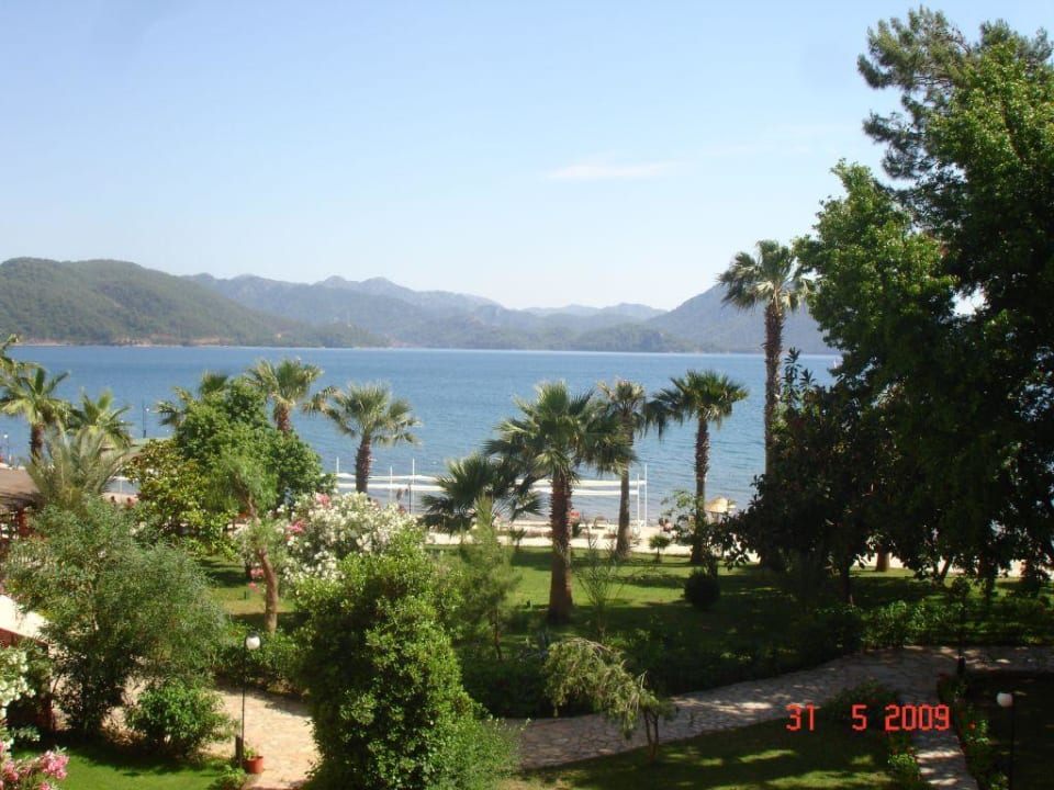 Вид с балкона отеля marmaris resort Fortezza Beach Resort