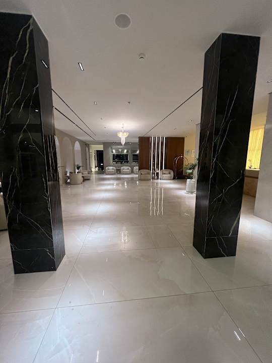Lobby Vantaris Luxury Beach Resort