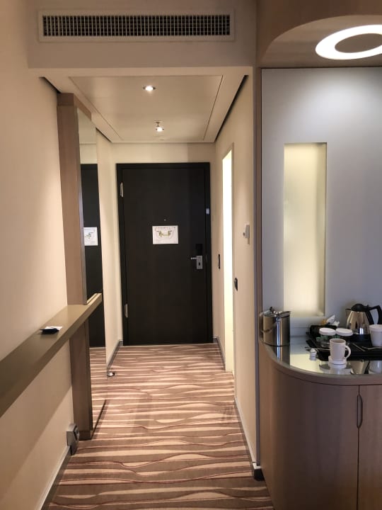 Zimmer Hilton Frankfurt Airport