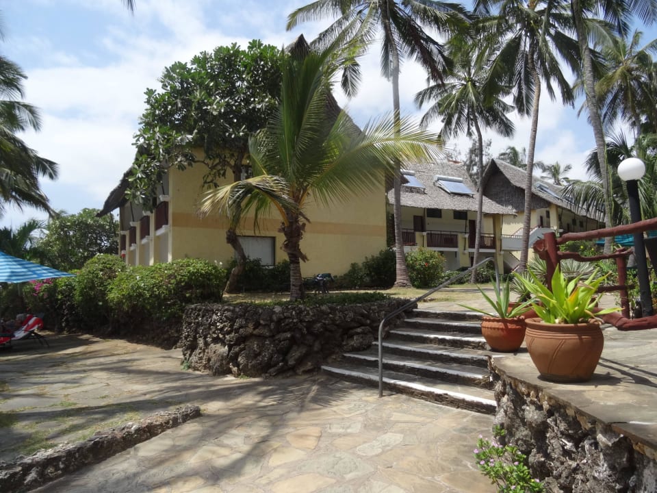 In der Anlage Bahari Beach Hotel