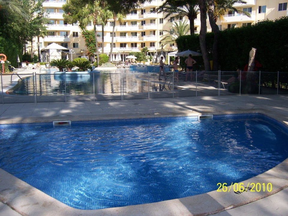 Abgetrennter Babypool Aparthotel Ivory Playa