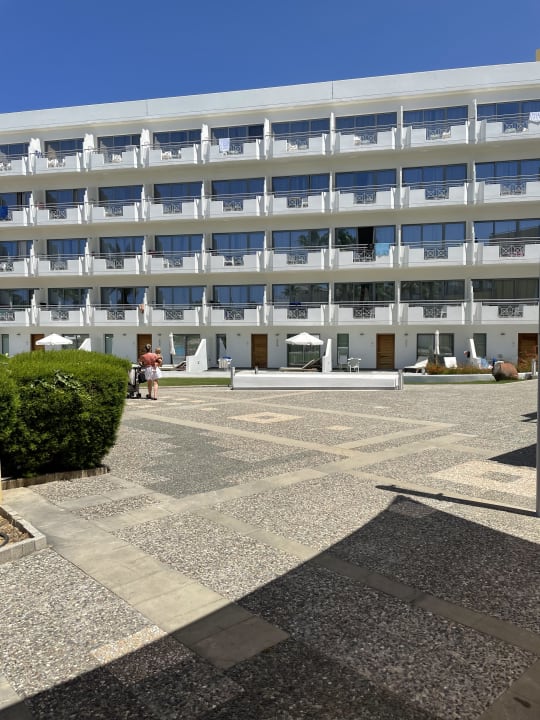 Außenansicht St. George Beach Hotel & Spa Resort