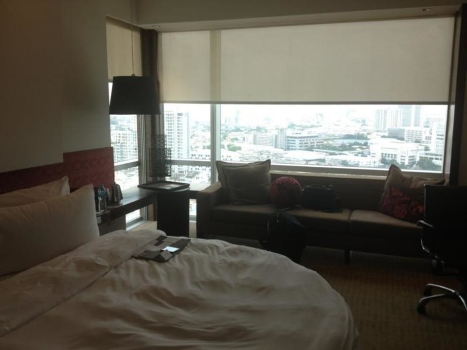 Blick zum Fenster Hotel Le Meridien Bangkok