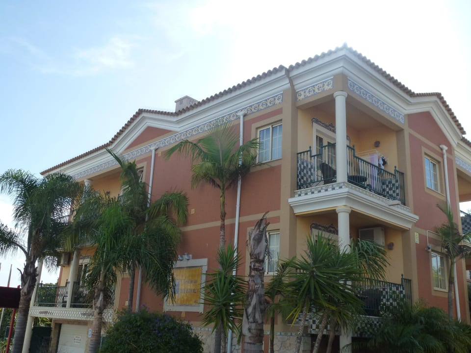 Dom Manuel I von vorne Charming Residence Dom Manuel I - Adults only