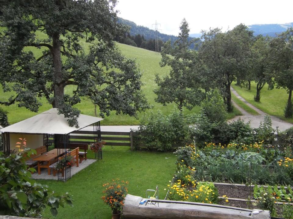 Gartenanlage Biobauernhof Strasserhof