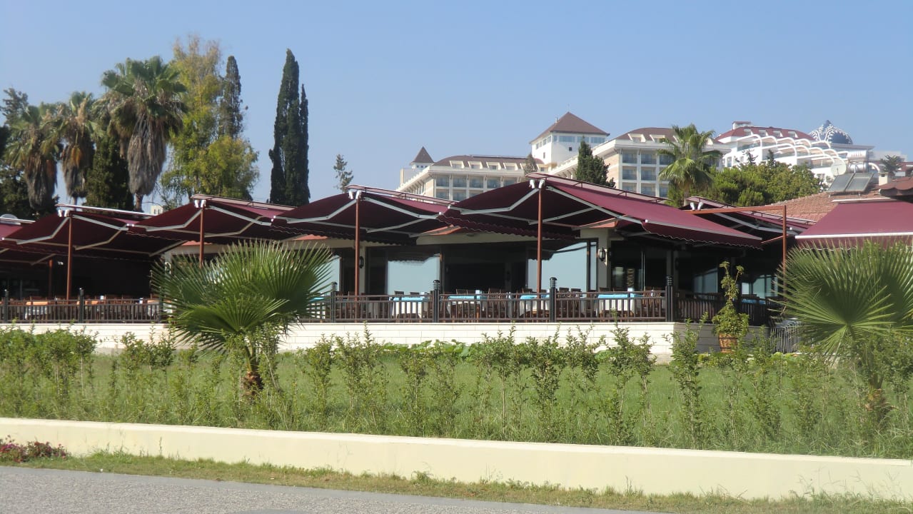 Vom Strand aus Hotel Sirma