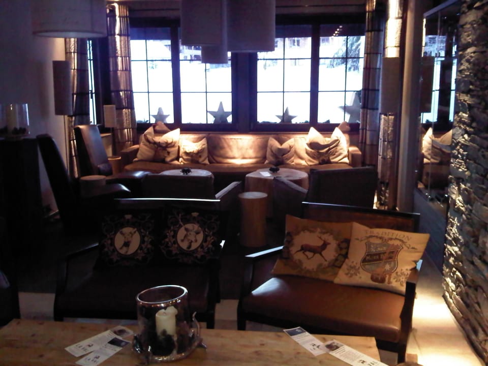 Eingangsbereich La Val Hotel & Spa