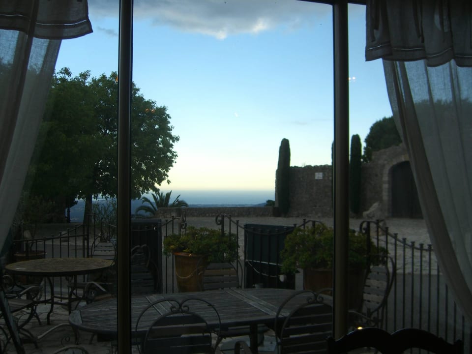 Abendimpression Hotel Auberge du Vieux Chateau