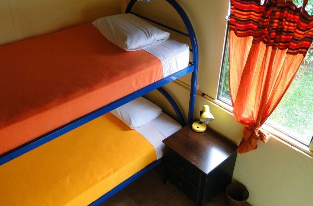 Twin shared bathroom Essence Arenal